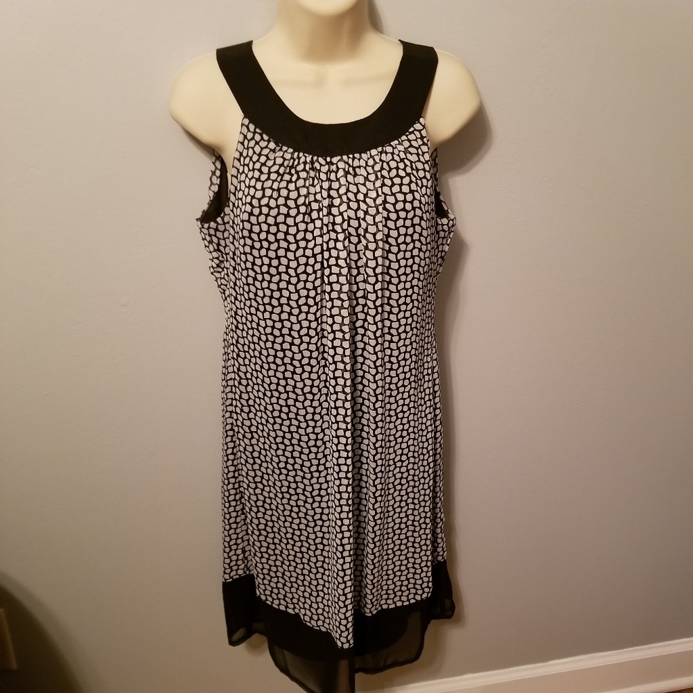 Cute sleeveless dress